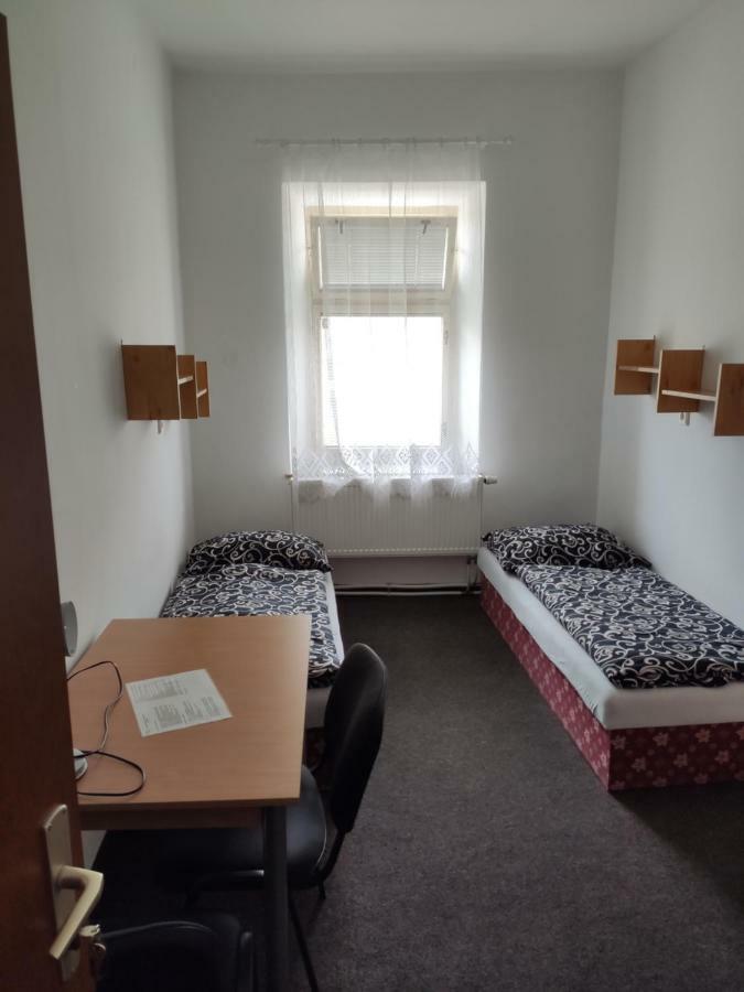 Hostel กัชแปร์สแก ฮอรี ภายนอก รูปภาพ